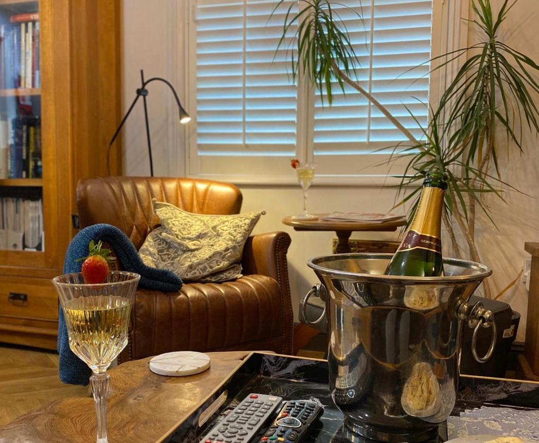 Ourhaus Apartment Бевърли Екстериор снимка