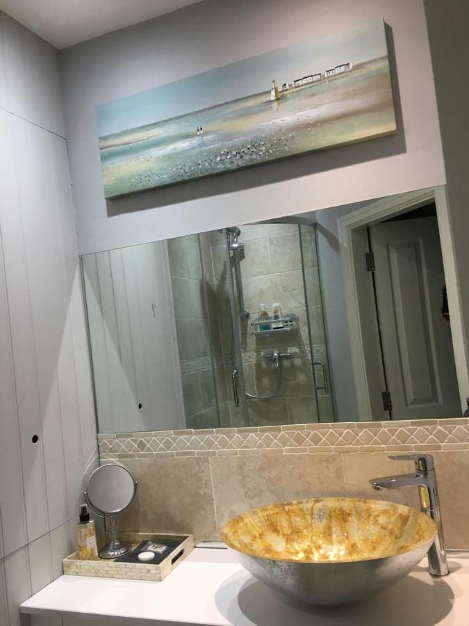 Ourhaus Apartment Бевърли Екстериор снимка